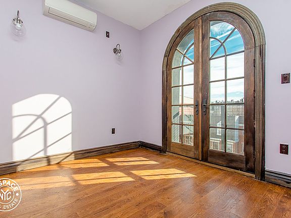 2nd image of 254 Palmetto St #5D