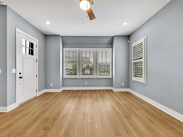 4784 Arden Way #1 — Photo 3
