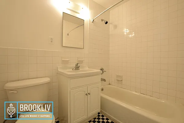 Rented by null | media 6