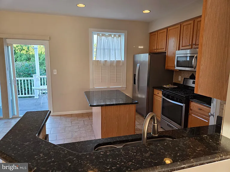 5504 Sacramento Mews Pl — Photo 4