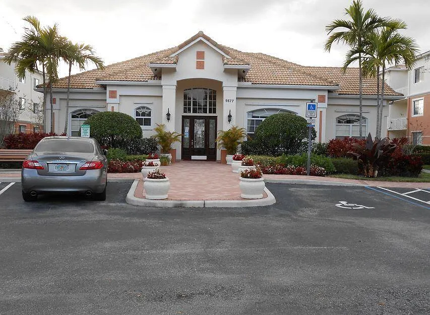 2 bed, 2.0 bath, 1141 sqft, $2,200 — Photo 4