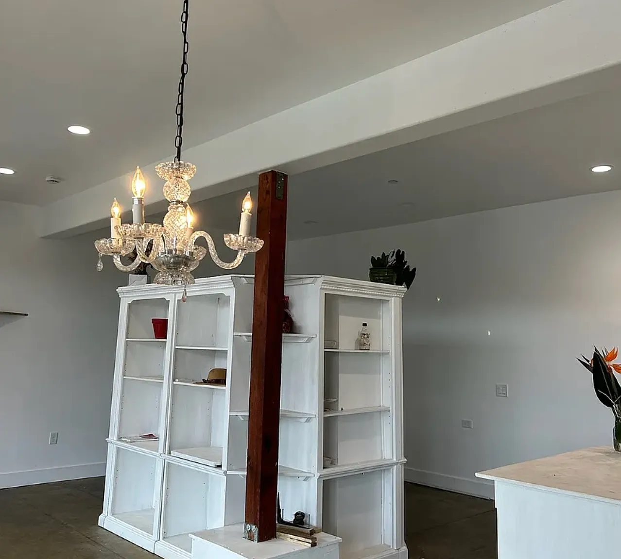 Studio, 650 sqft, $2,100 — Photo 3