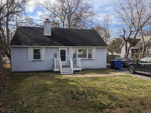4th image of 230 Anthony Ave