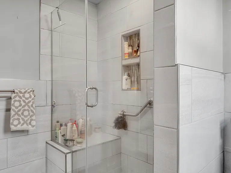 53 Bow St #2 — Photo 19