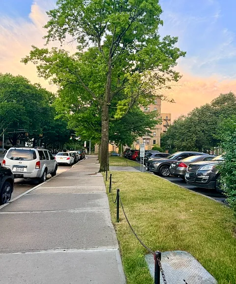 44 Sidney Ave W #10P — Photo 15