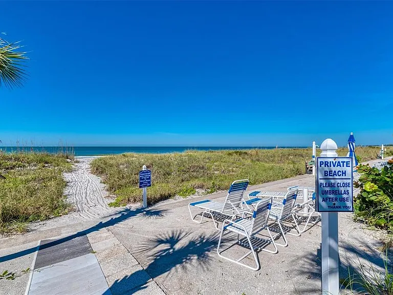 3806 Gulf Of Mexico Dr #C202 — Photo 10