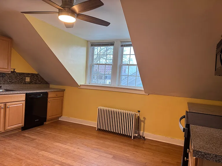 6 Lincoln St #3 — Photo 7