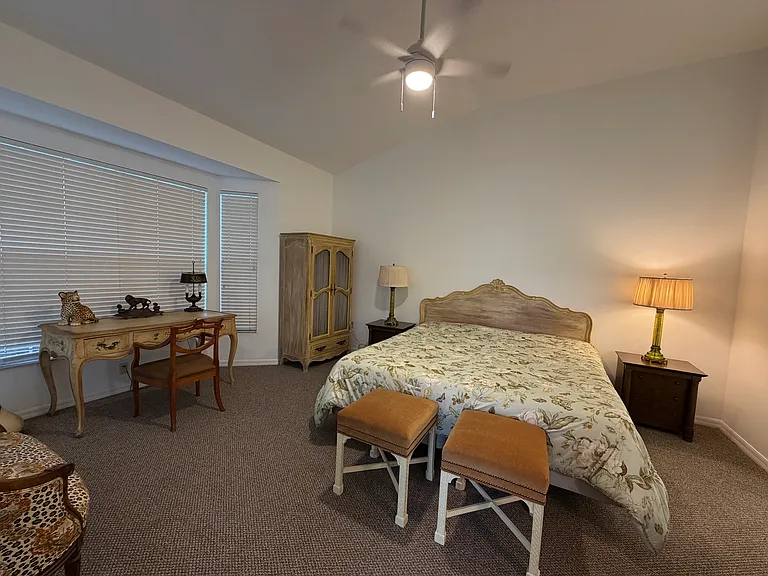 7630 Whitebridge Gln — Photo 24