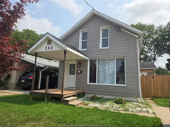 252 Selkirk St, Chatham Kent, ON N7L 1Z6
