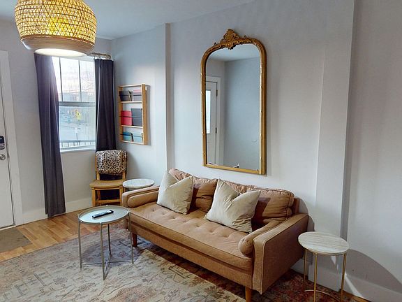 3rd image of 415 Humphreys St APT 2