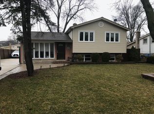 228 Donald Ter, Glenview, IL 60025