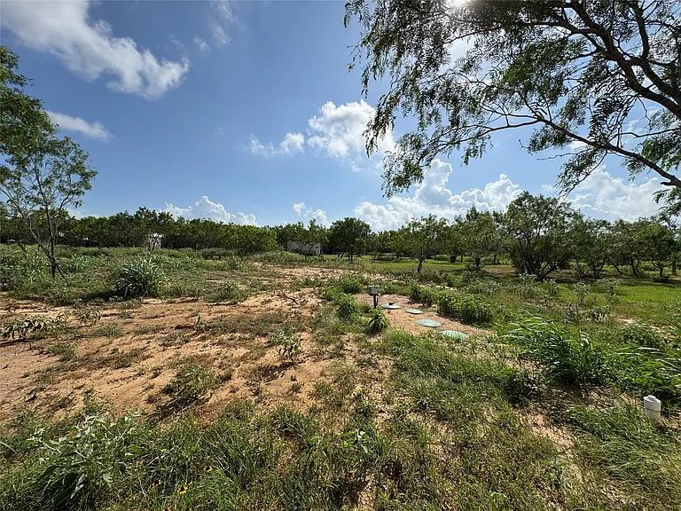 2601 Tumbleweed Trl — Photo 19