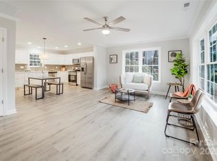 62 Leisure Ln, Maggie Valley, NC 28751