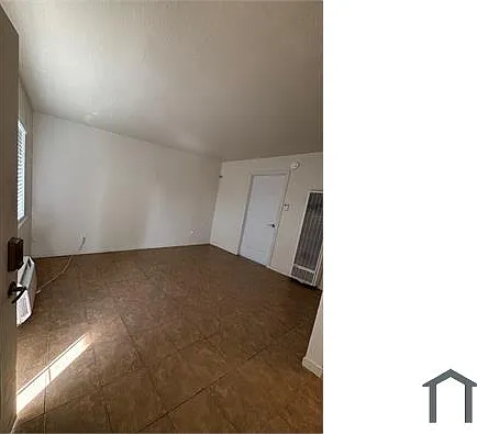 2570 Traction Ave #8 — Photo 3