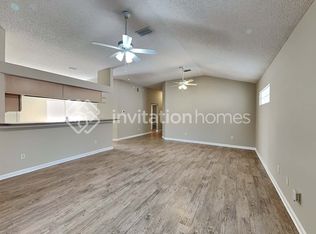 1177 Brookwood Bluff Rd E, Jacksonville, FL 32225