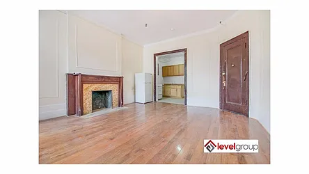 Rented by Level Group