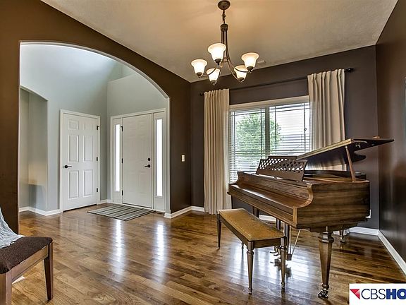 4th image of 20208 Nina St