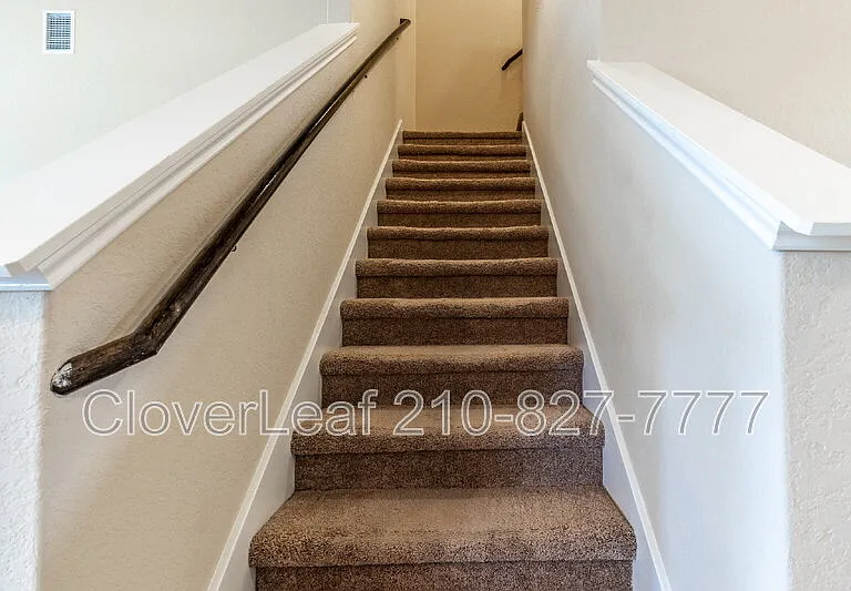 740 Smooth Wine — Photo 29