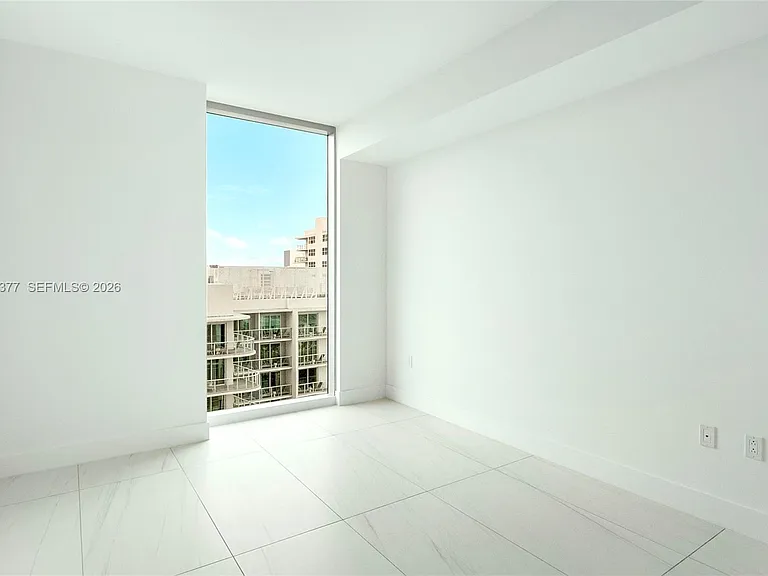 151 N Seabreeze #1003-E-1003 — Photo 29