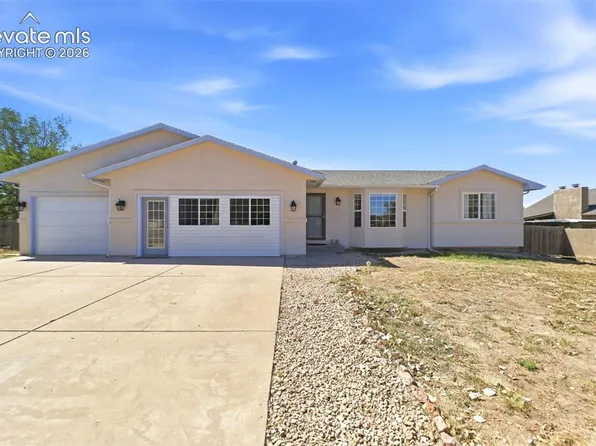 458 W Lookout Dr, Pueblo West, CO 81007