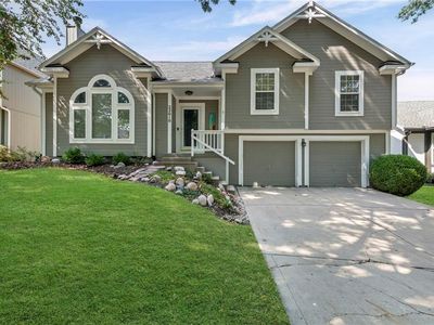 22010 W 51st Ct, Shawnee, KS, 66226