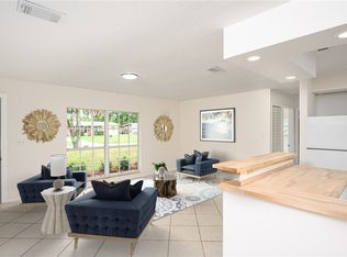 2313 2nd St SW, Vero Beach, FL 32962