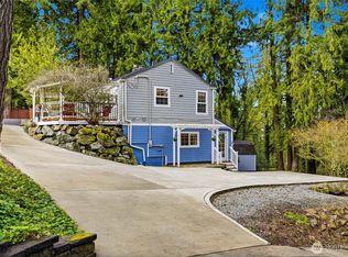 16714 SE Newport Way, Bellevue, WA