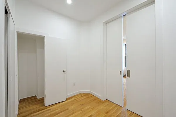 Rented by Aether Property Group | media 20