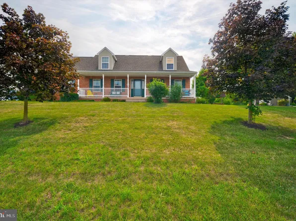 17803 Justice Ct, Hagerstown, MD 21740