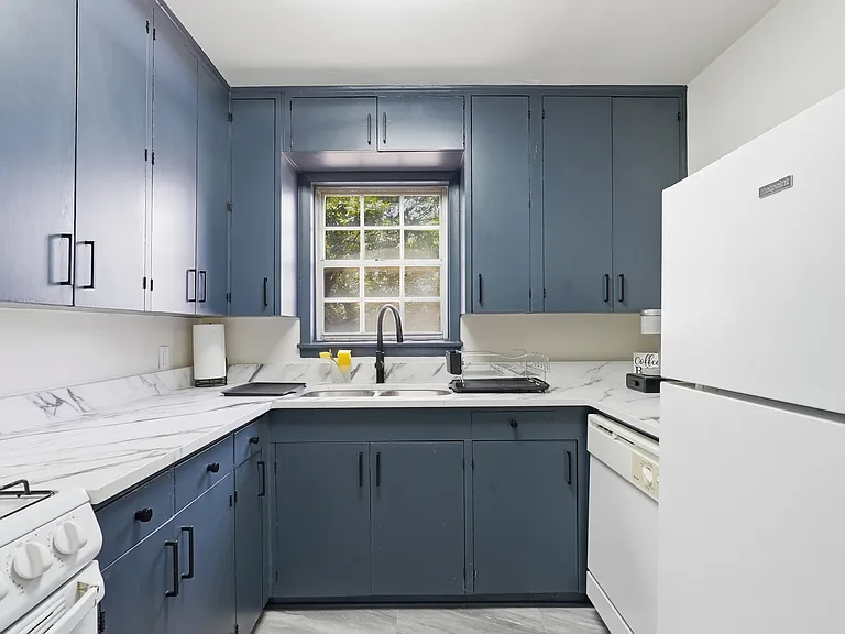 209 N Fillmore St #3 — Photo 5