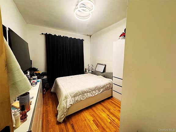 4th image of 4621 Matilda Avenue