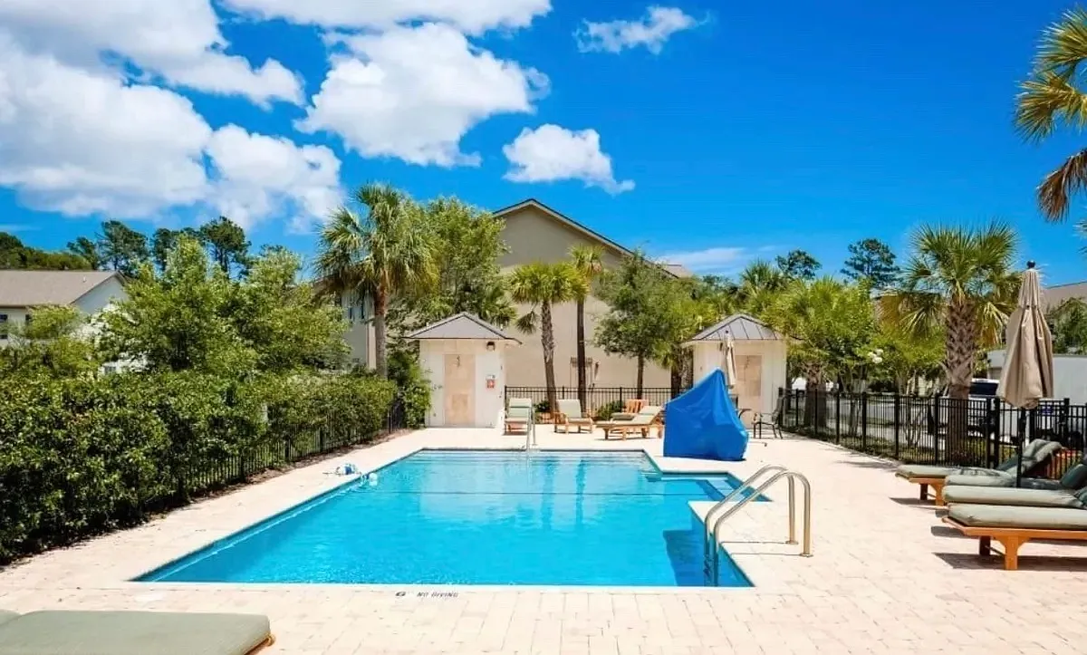 Reserve Lane, Saint Simons Is — Photo 2