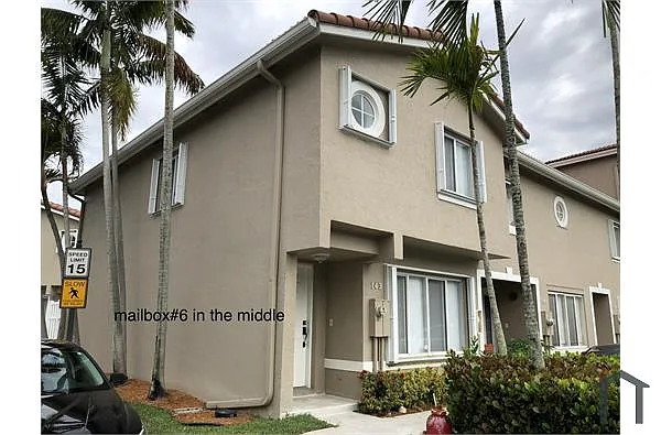 Building Photo - 143 Riviera Cir