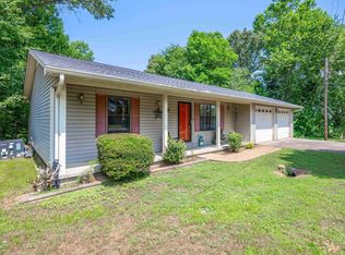 112 Sullivan St, Lexington, TN 38351