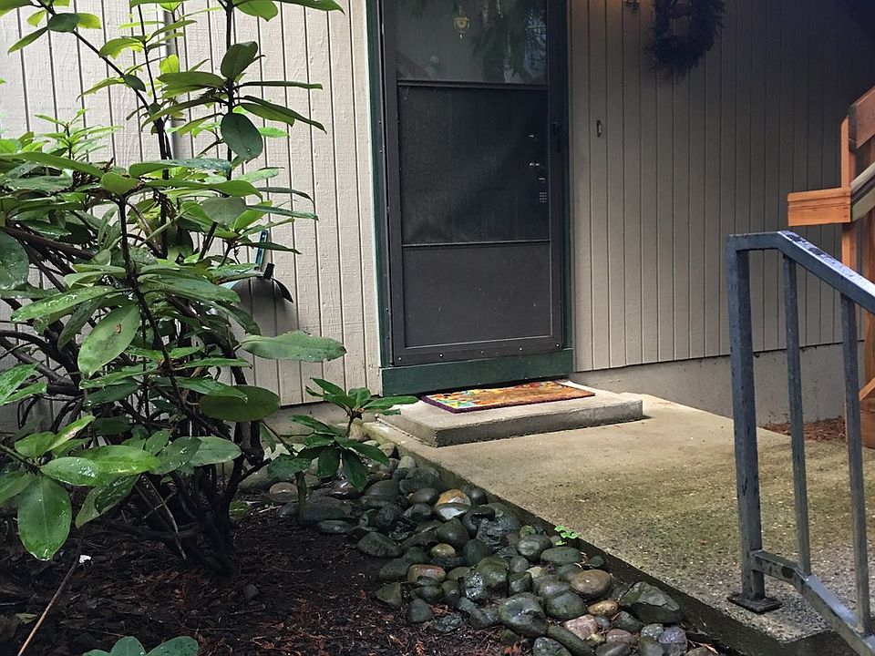 1st image of 1500 NE 72nd St APT 4