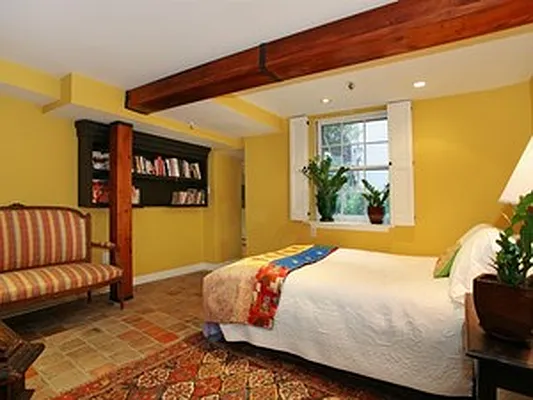 Sold by Corcoran | media 13