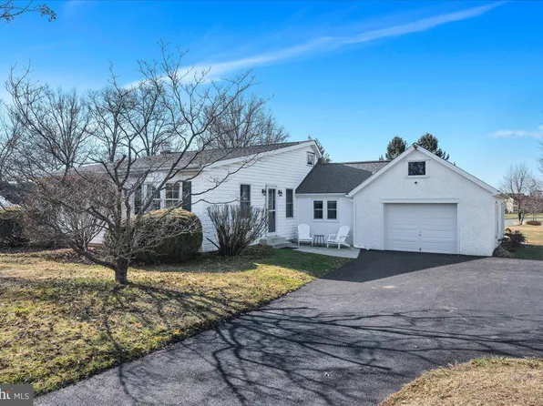 535 Old State Rd, Royersford, PA 19468