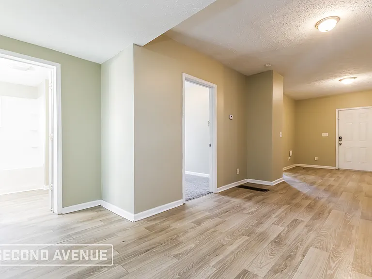 540 Beecher St — Photo 3