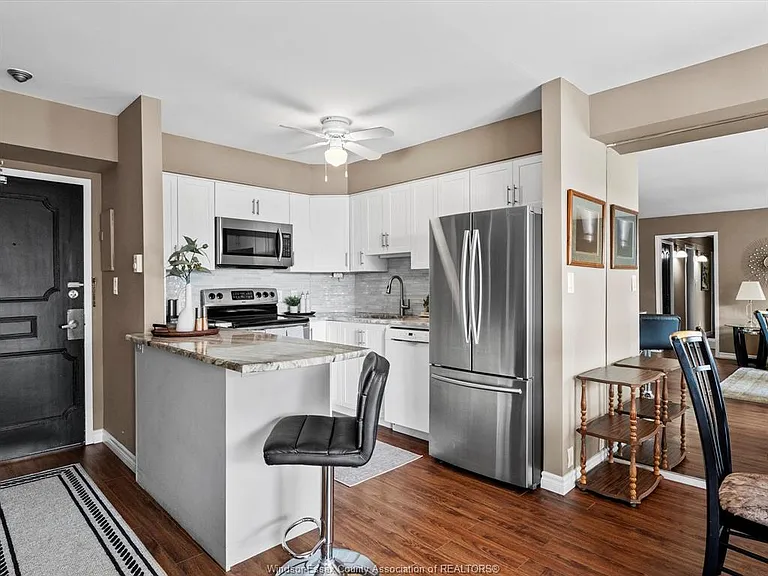 8591 Riverside Dr E #1101 — Photo 10