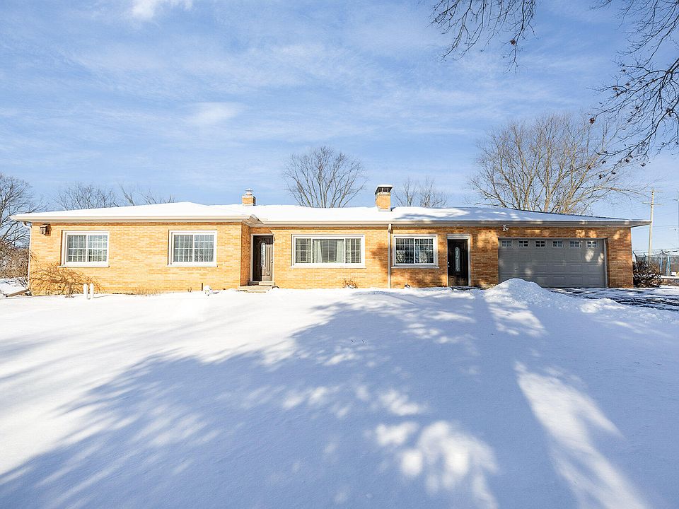 1st image of 2996 Lakeview Dr