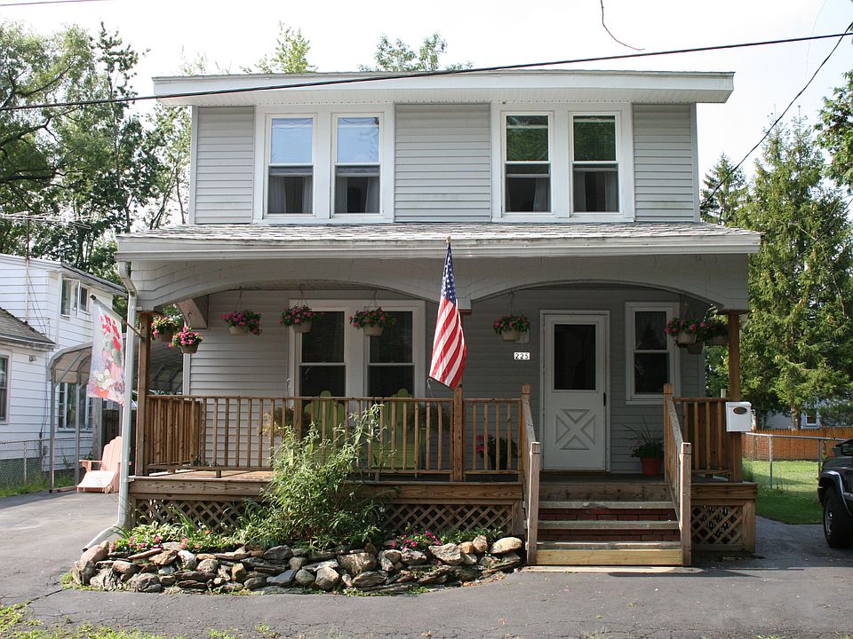 1st image of 225 Berkshire Ave