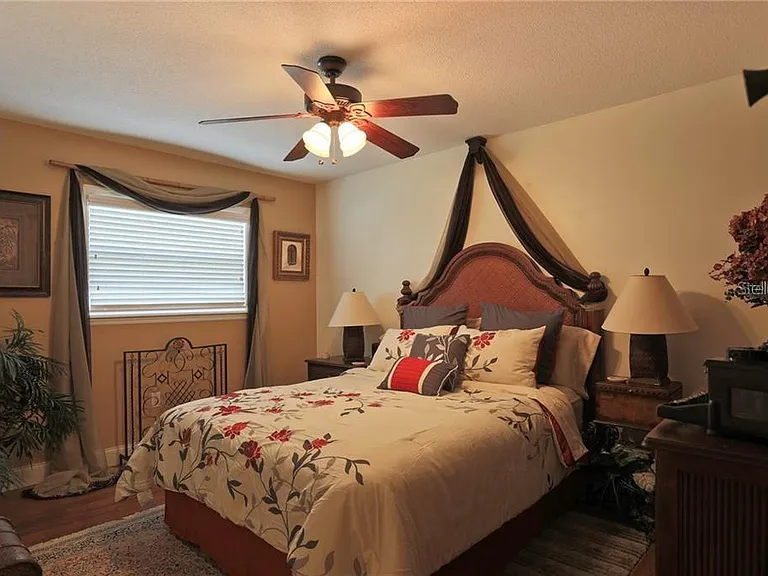 2929 Mayflower St — Photo 14