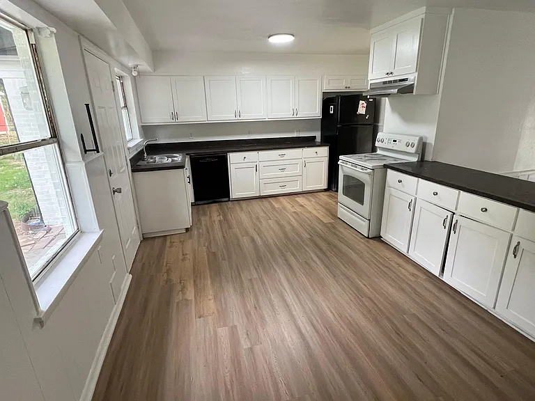 814 N Carrier Pkwy #814 — Photo 5