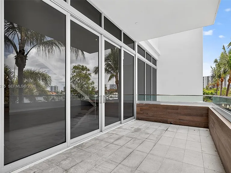 3750 Yacht Club Dr #Townhouse 5 — Photo 29