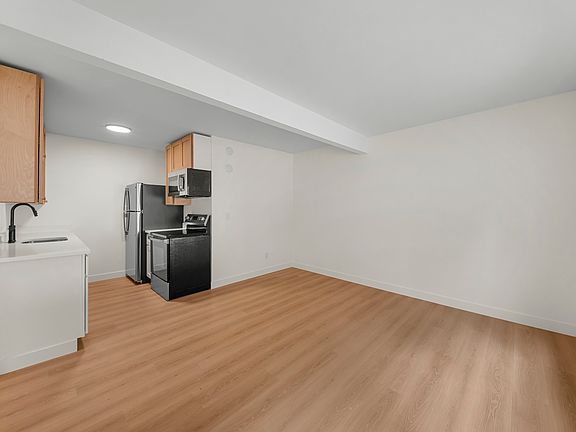 4th image of 7307 Spurgeon Creek Rd SE #1