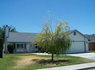 505 Heatherglen Dr, Ridgecrest, CA 93555