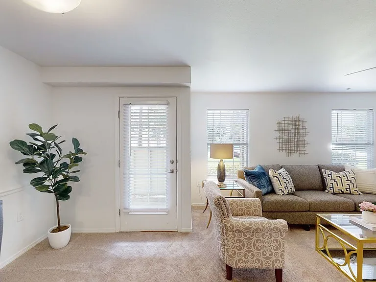 Villas at Preston Lakes Apartment Homes — Photo 13