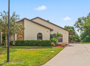 9195 Lingrove Rd, Weeki Wachee, FL 34613