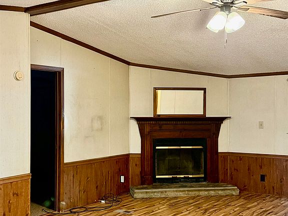 4th image of 447 Quail Run