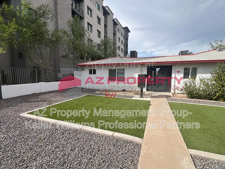 338 E Portland St — Photo 13